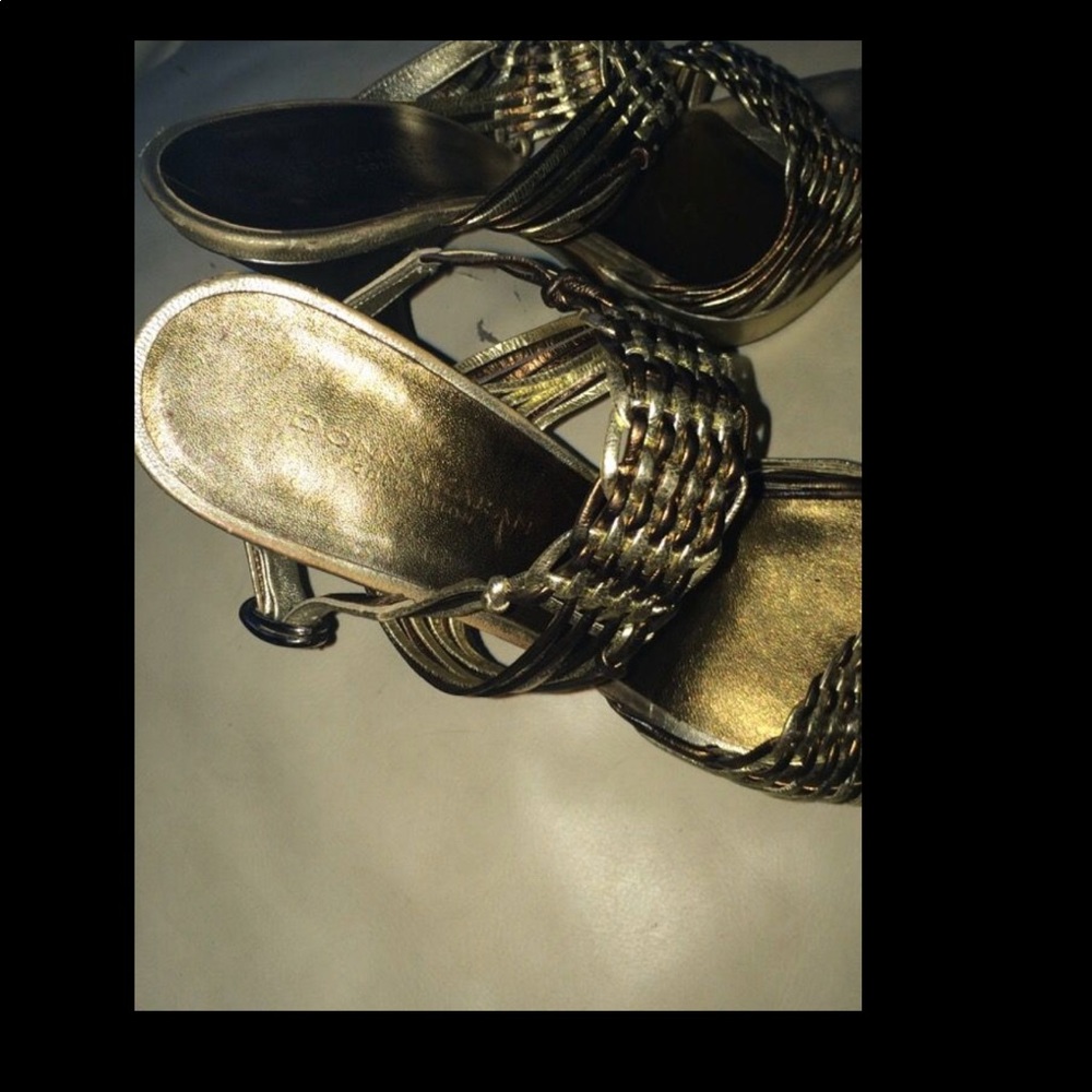 Sandals - Picture 3 of 3